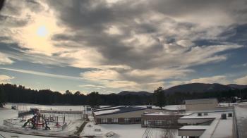 Weather camera view of Stuart M Townsend Elementary School.
