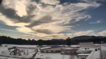 Weather camera view of Stuart M Townsend Elementary School.