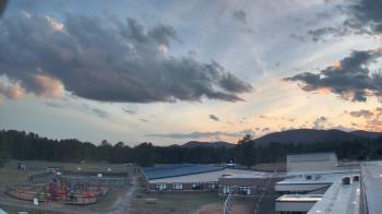 Weather camera view of Stuart M Townsend Elementary School.