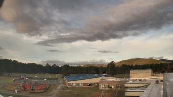 Weather camera view of Stuart M Townsend Elementary School.