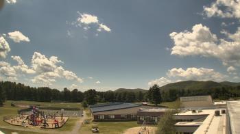 Weather camera view of Stuart M Townsend Elementary School.