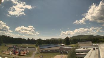 Weather camera view of Stuart M Townsend Elementary School.