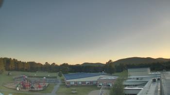 Weather camera view of Stuart M Townsend Elementary School.
