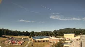 Weather camera view of Stuart M Townsend Elementary School.
