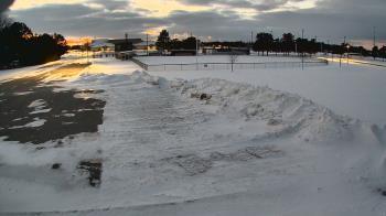 Weather camera view of Laker ES.