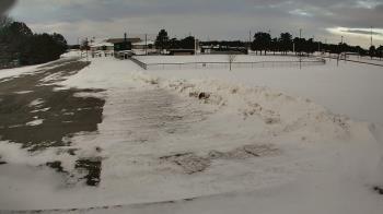 Weather camera view of Laker ES.