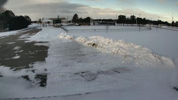 Weather camera view of Laker ES.