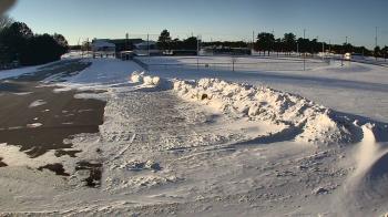 Weather camera view of Laker ES.