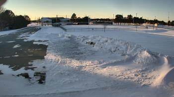 Weather camera view of Laker ES.