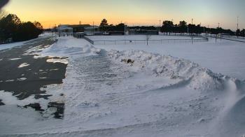 Weather camera view of Laker ES.