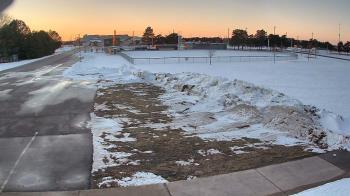 Weather camera view of Laker ES.