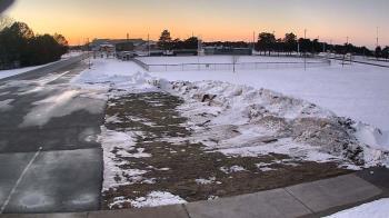 Weather camera view of Laker ES.