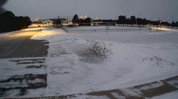 Weather camera view of Laker ES.