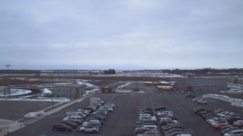 Weather camera view of Lowell MS.