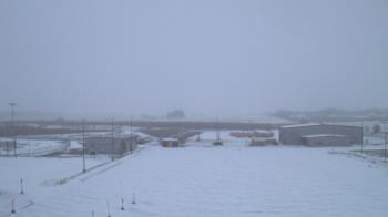 Weather camera view of Lowell MS.