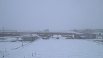 Weather camera view of Lowell MS.