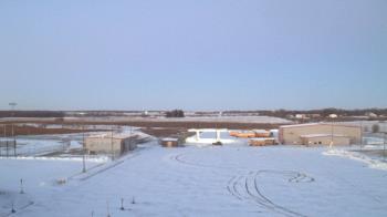 Weather camera view of Lowell MS.