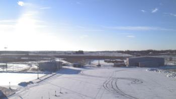 Weather camera view of Lowell MS.