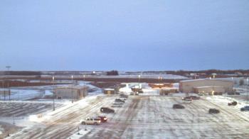 Weather camera view of Lowell MS.