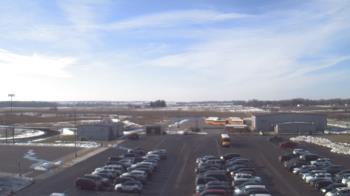 Weather camera view of Lowell MS.