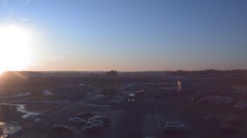 Weather camera view of Lowell MS.