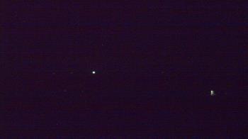 Weather camera view of Lowell MS.