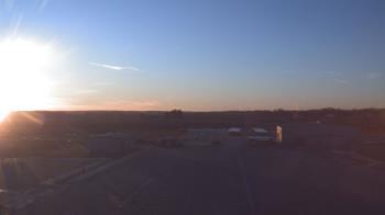 Weather camera view of Lowell MS.