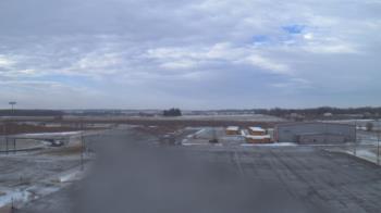 Weather camera view of Lowell MS.