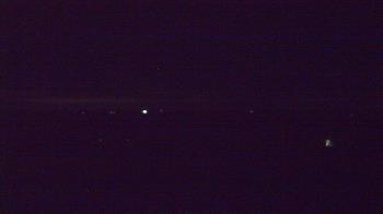 Weather camera view of Lowell MS.