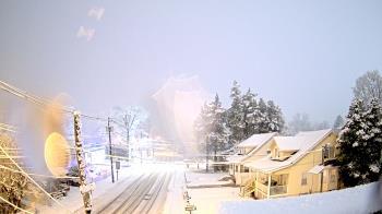 Weather camera view of Little Falls School #3.