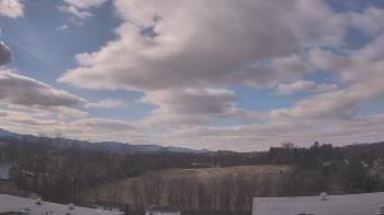 Weather camera view of Luray Middle School.