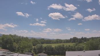 Weather camera view of Luray Middle School.