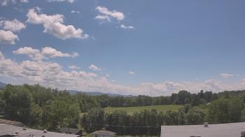 Weather camera view of Luray Middle School.
