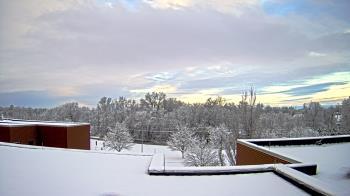 Weather camera view of Manheim Central HS.