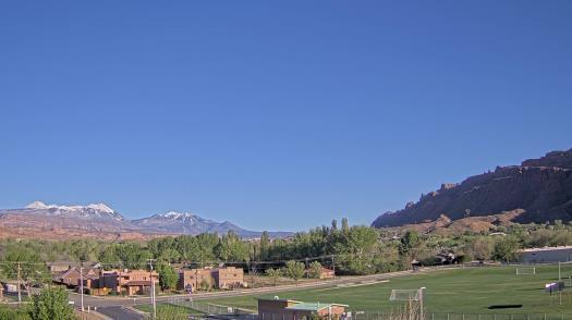 Weather camera view of Grand County HS.
