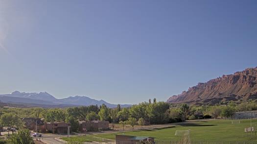 Weather camera view of Grand County HS.