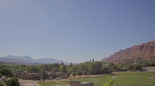 Weather camera view of Grand County HS.