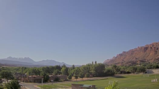Weather camera view of Grand County HS.
