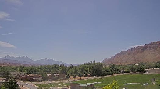 Weather camera view of Grand County HS.