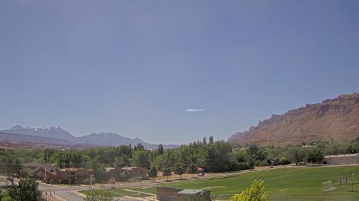 Weather camera view of Grand County HS.
