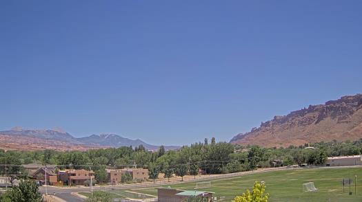 Weather camera view of Grand County HS.
