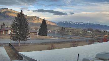 Weather camera view of Mackay Joint SD 182.