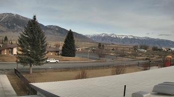 Weather camera view of Mackay Joint SD 182.