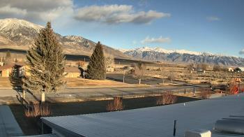 Weather camera view of Mackay Joint SD 182.