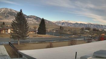 Weather camera view of Mackay Joint SD 182.