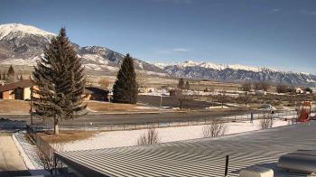 Weather camera view of Mackay Joint SD 182.