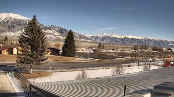 Weather camera view of Mackay Joint SD 182.