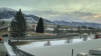 Weather camera view of Mackay Joint SD 182.