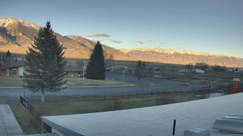 Weather camera view of Mackay Joint SD 182.