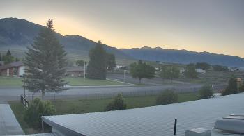 Weather camera view of Mackay Joint SD 182.